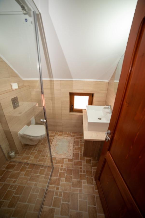 Hotel Casa Binu à Arieşeni Extérieur photo